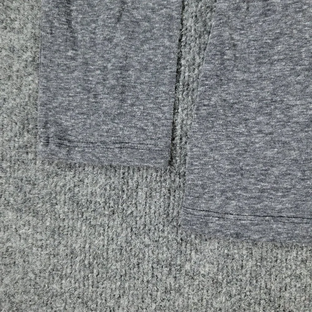 Columbia Shirt Women Medium Gray Outdoors V-Neck Long Sleeve Top Pullover Adult - Picture 5 of 12